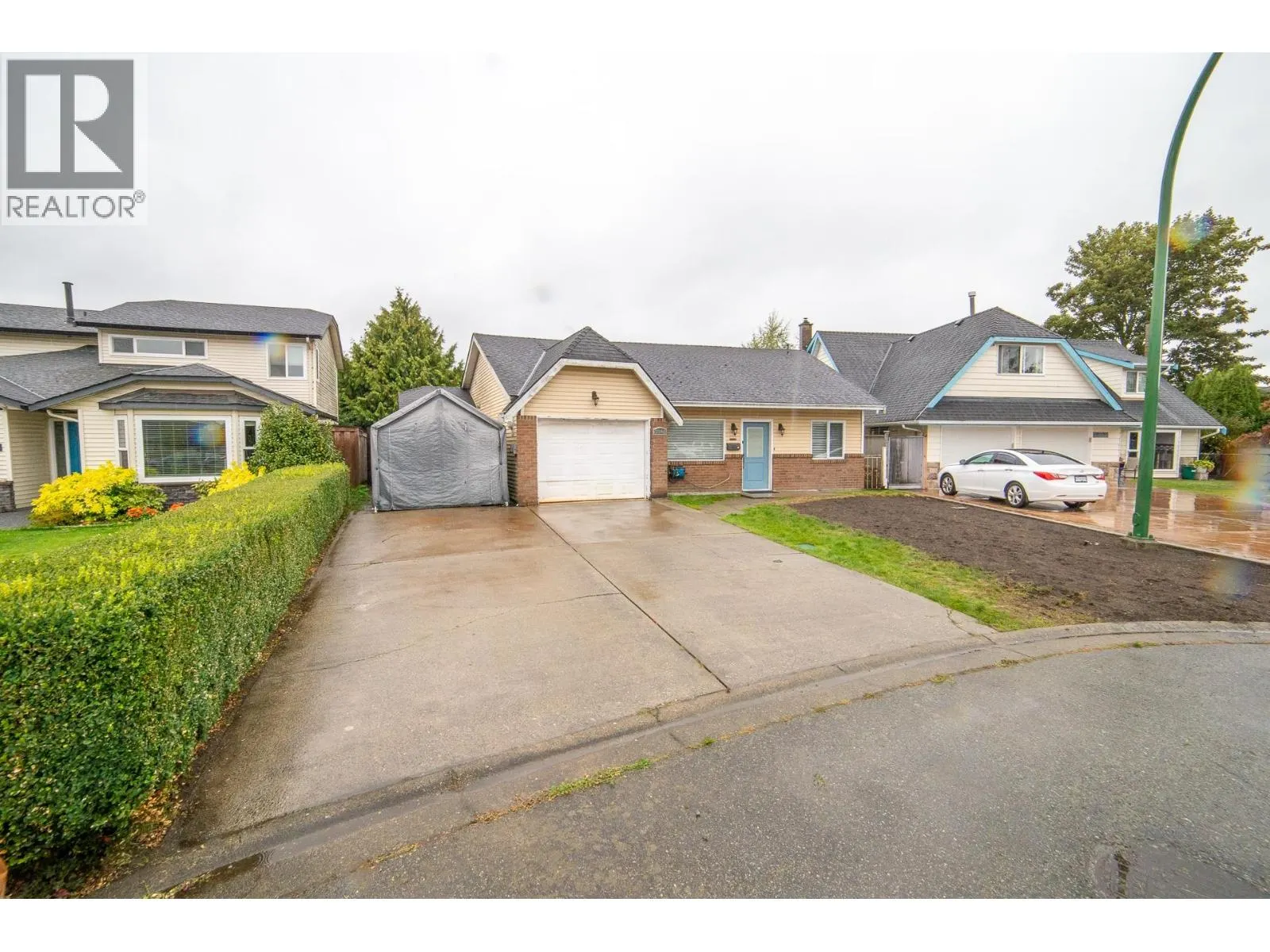 5346 HAZEL COURT