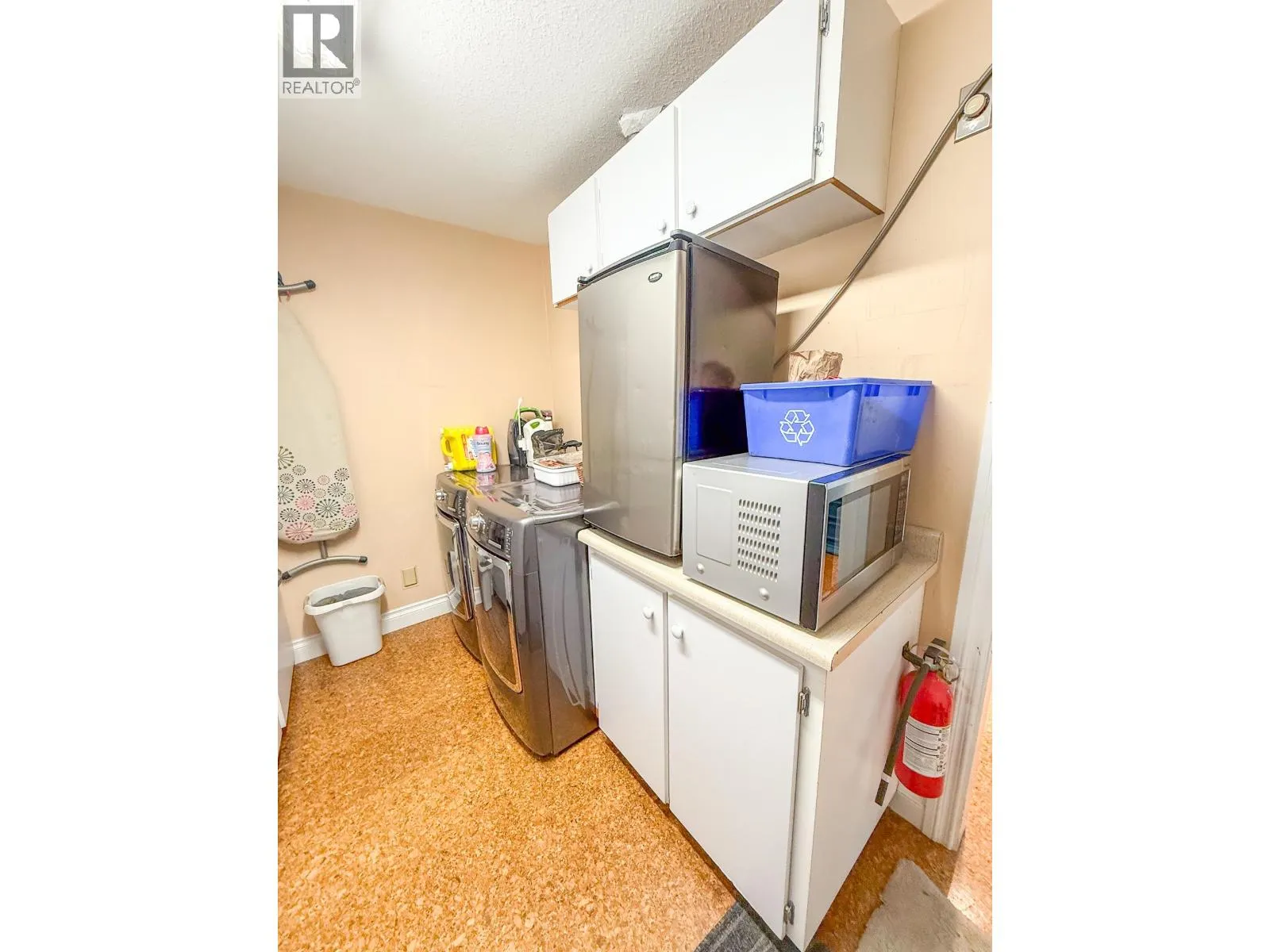 5346 HAZEL COURT