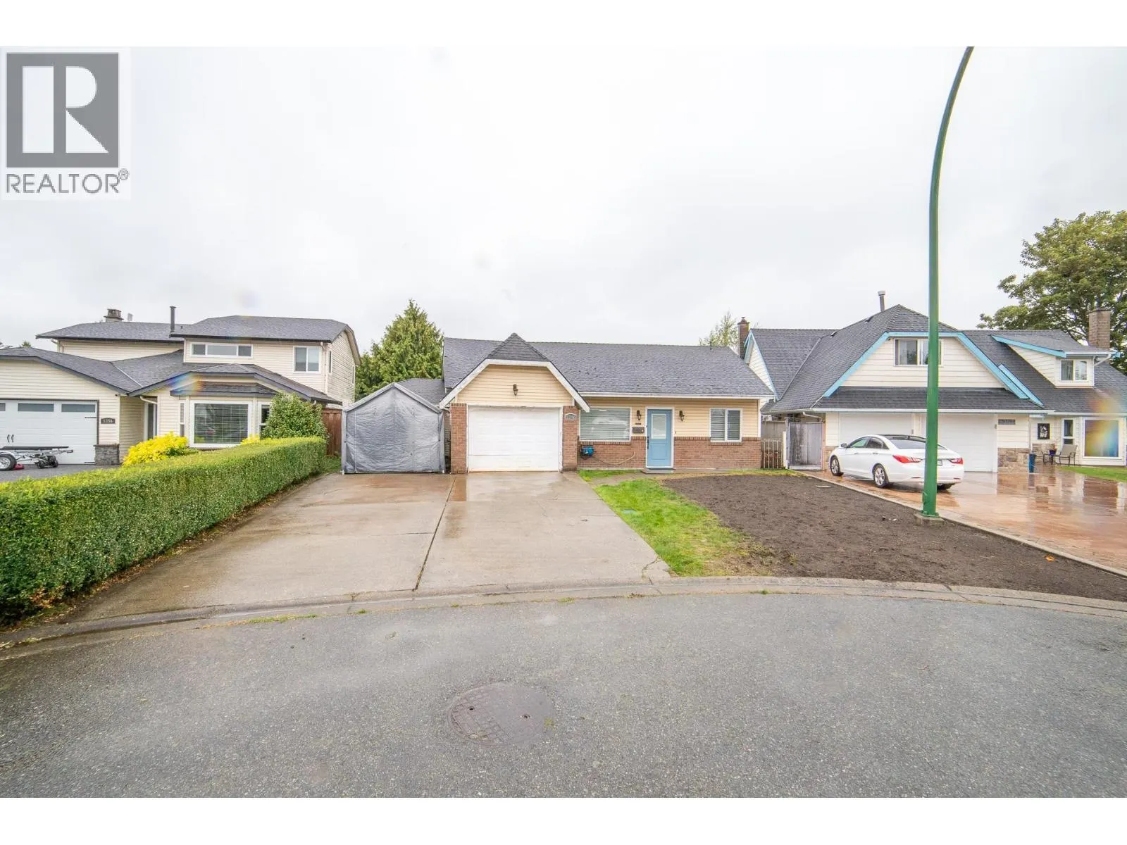 5346 HAZEL COURT