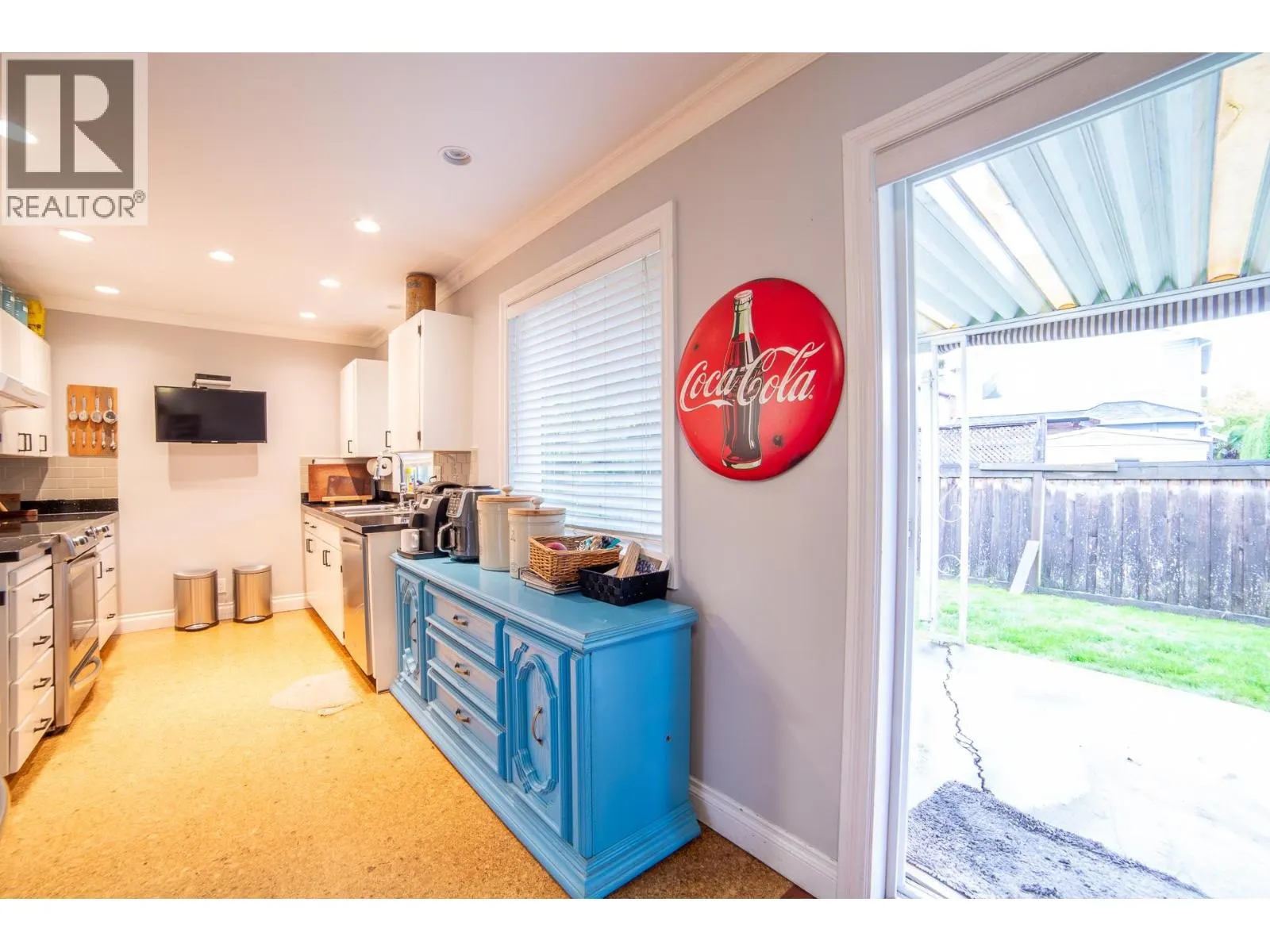 5346 HAZEL COURT