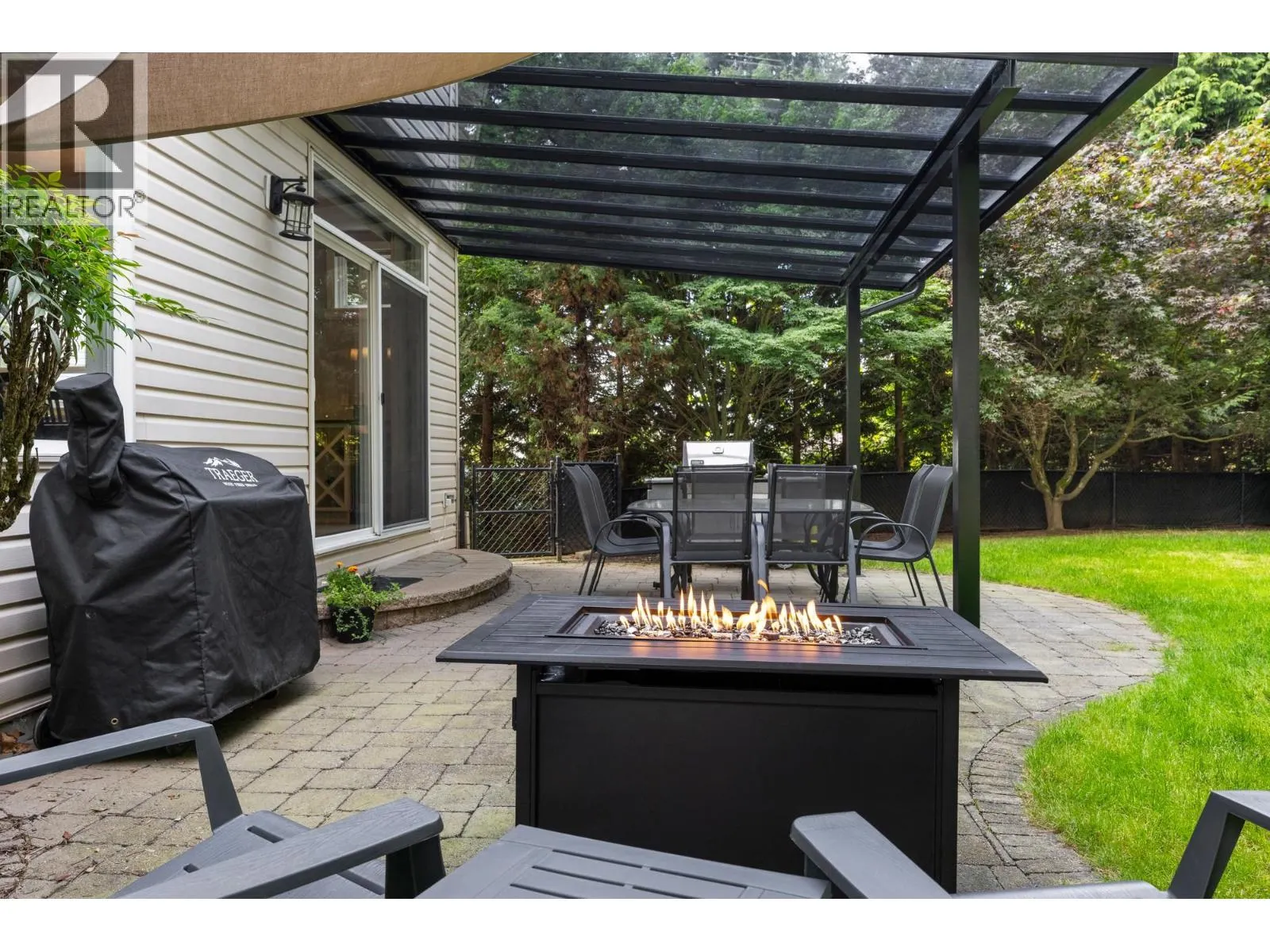 118 CHESTNUT COURT