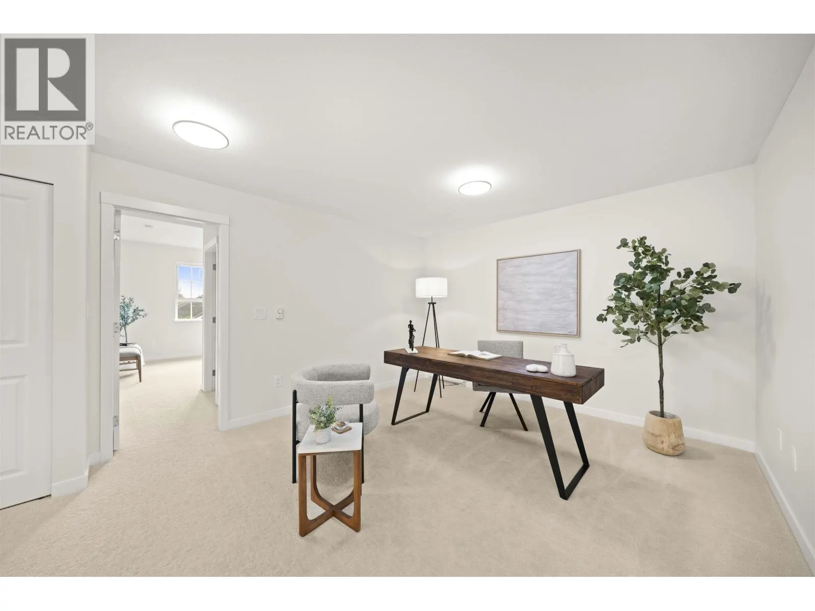 122 5311 ADMIRAL WAY