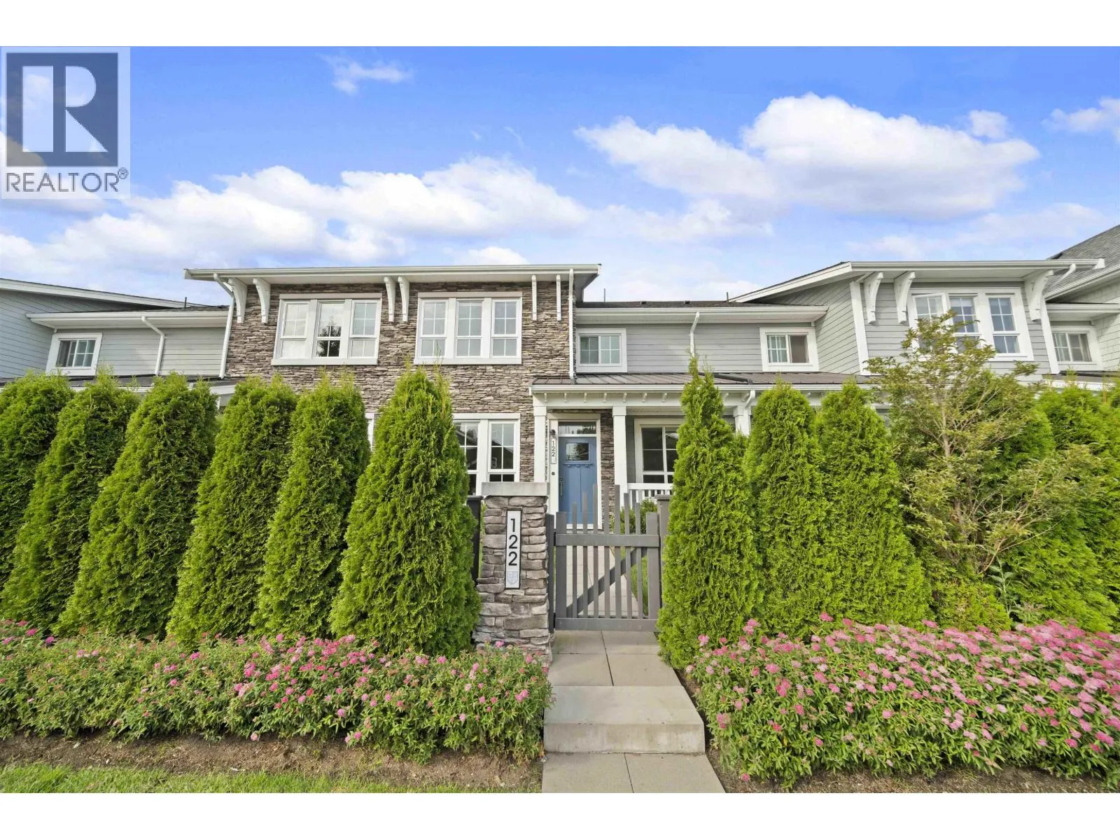122 5311 ADMIRAL WAY