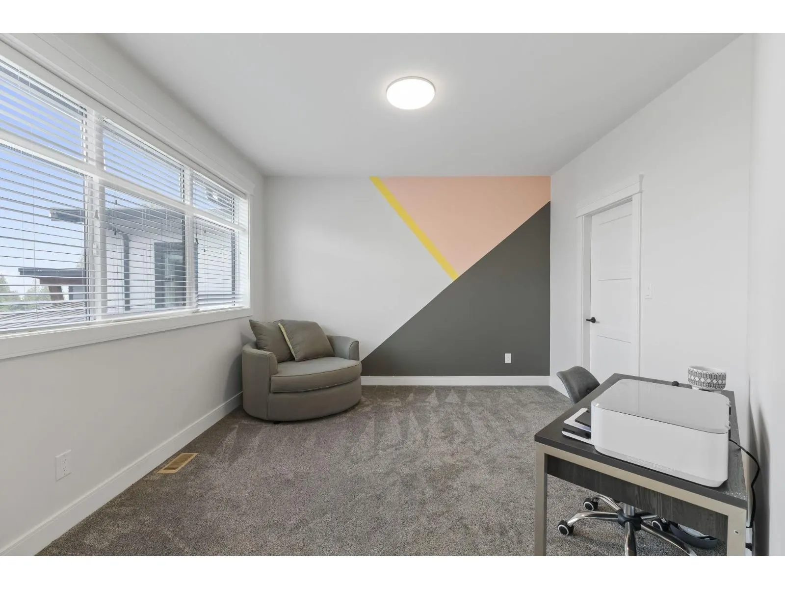 47208 SWALLOW PLACE|Little Mountain
