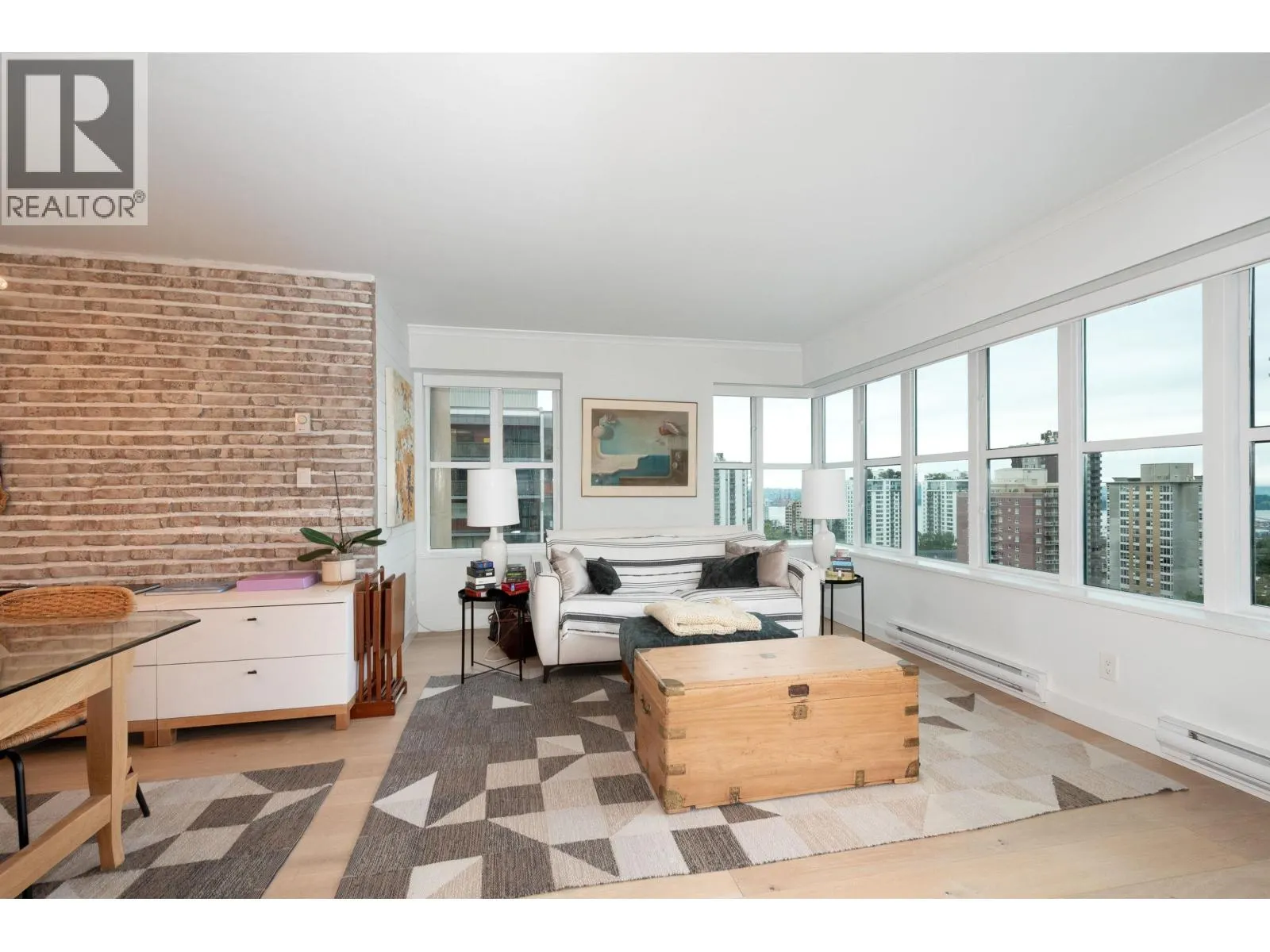 1504 1555 EASTERN AVENUE