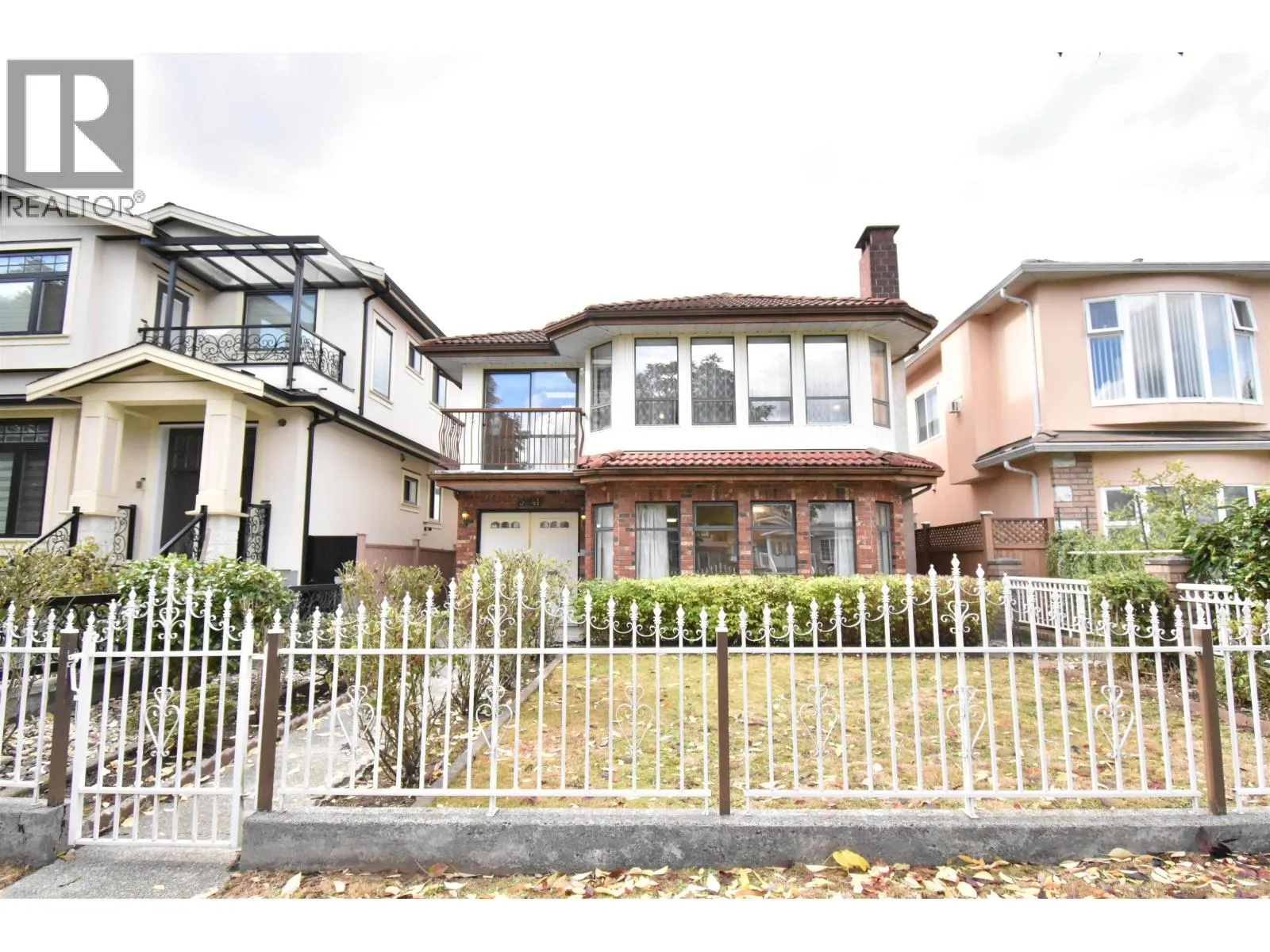 5541 BRUCE STREET
