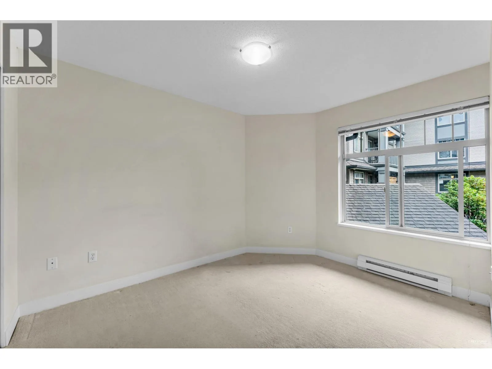 214 12020 207A STREET