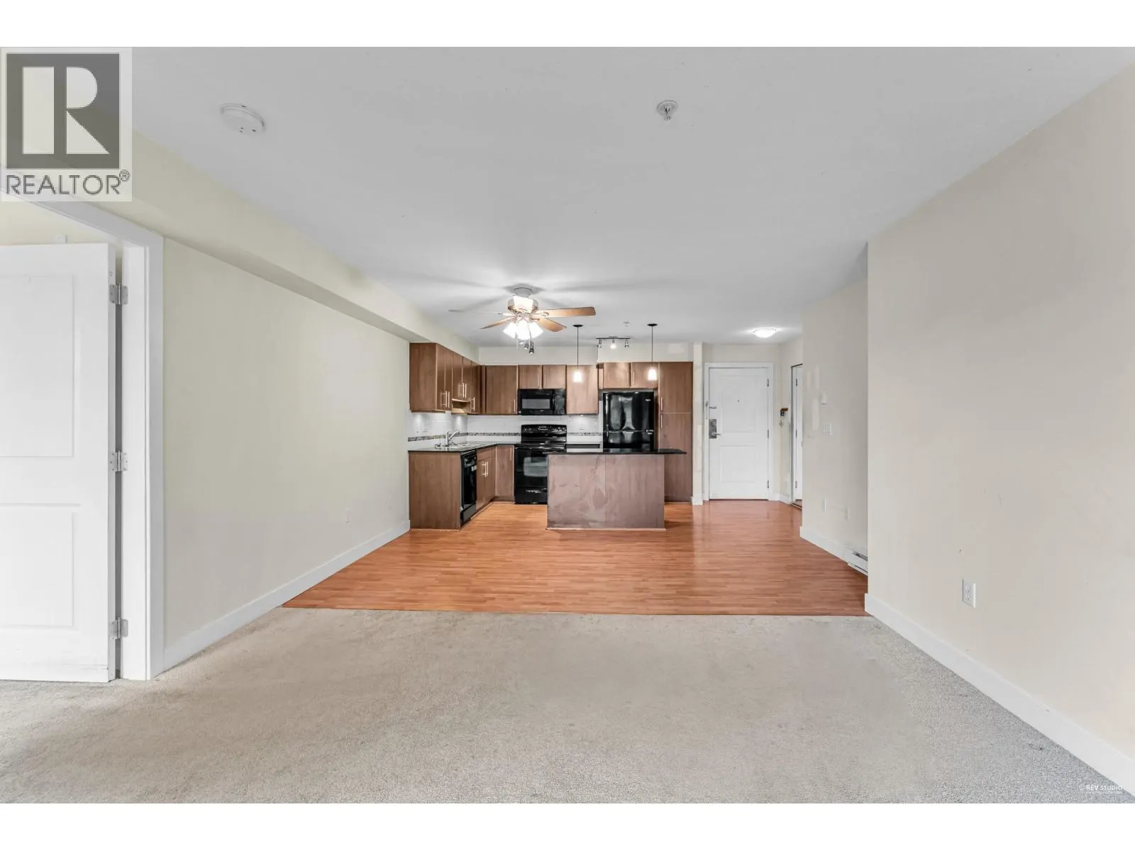 214 12020 207A STREET