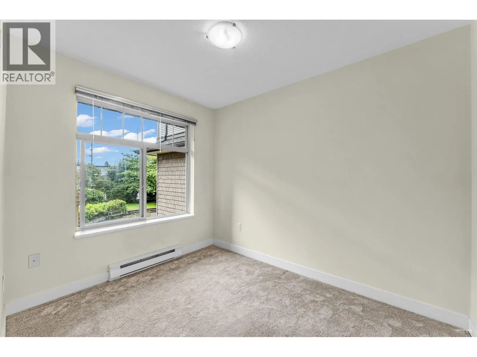 214 12020 207A STREET