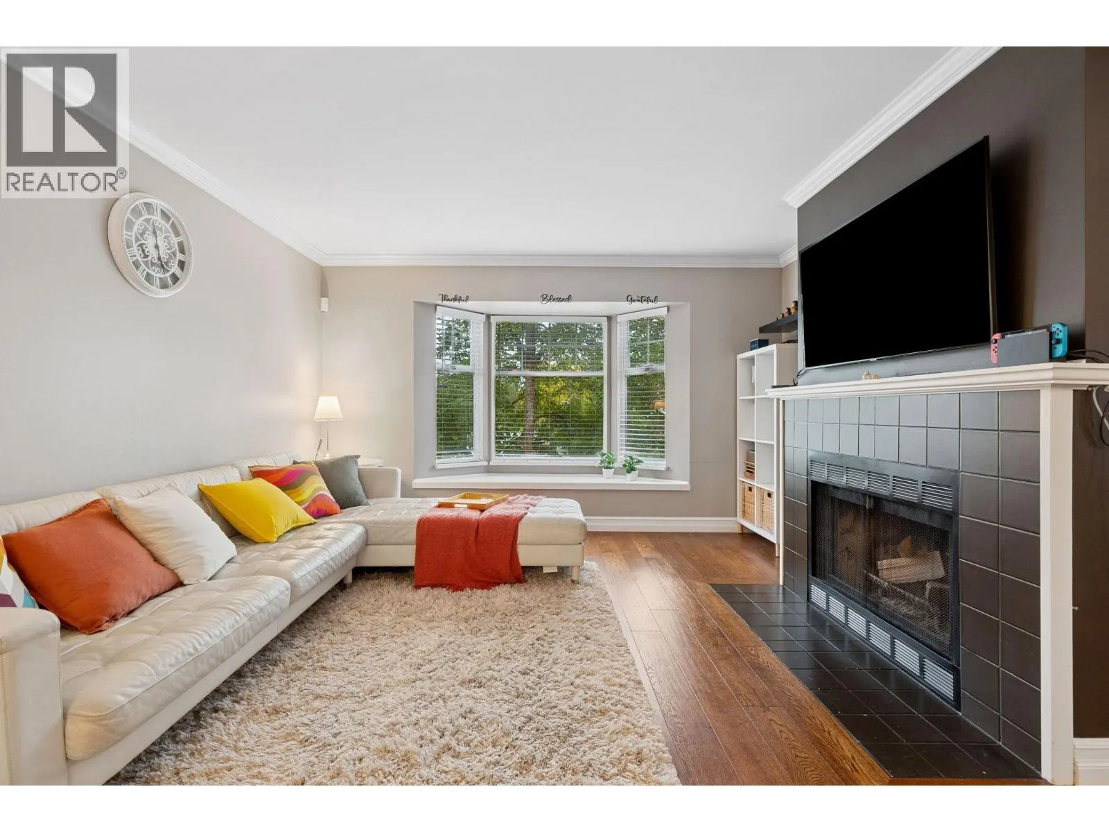 39 1140 FALCON DRIVE