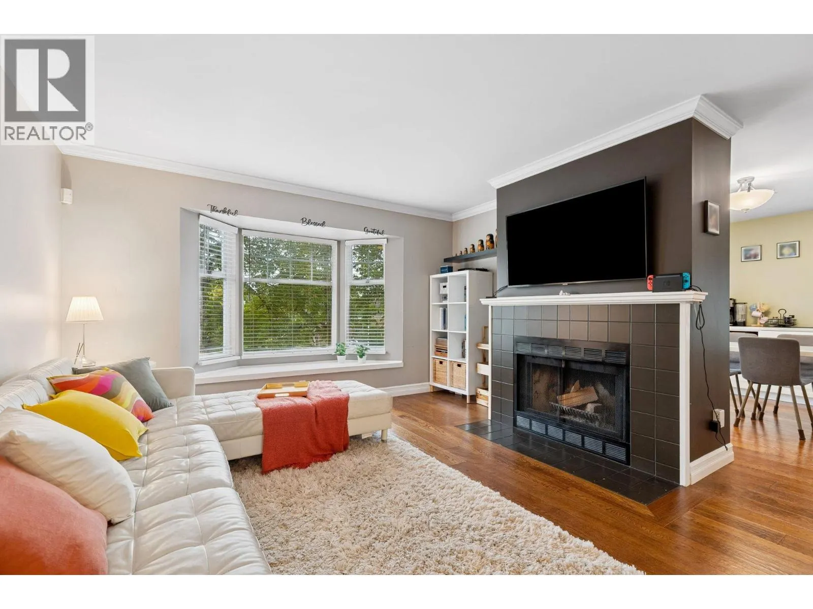 39 1140 FALCON DRIVE