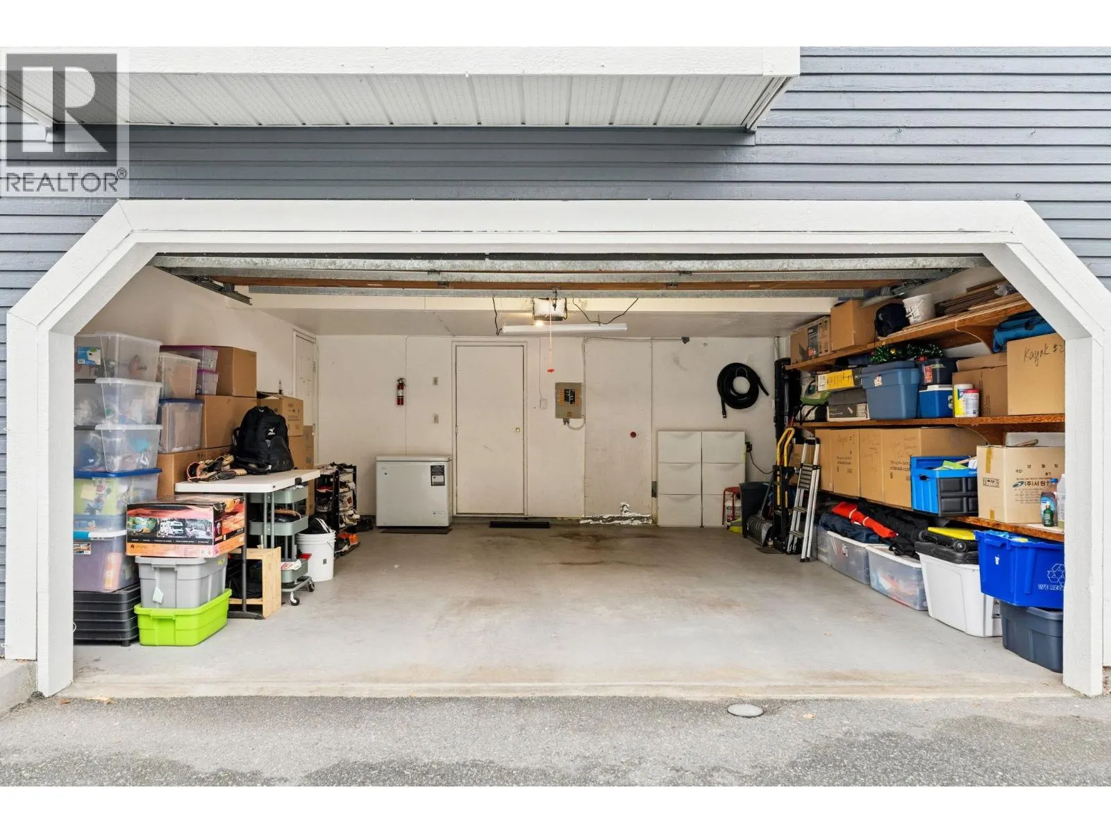 39 1140 FALCON DRIVE