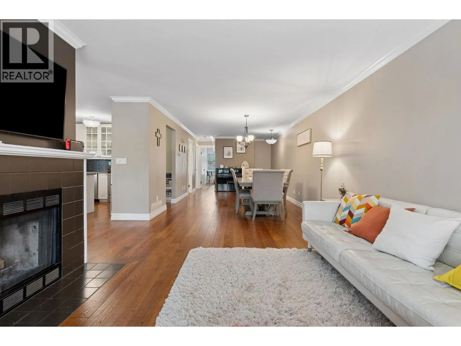 39 1140 FALCON DRIVE