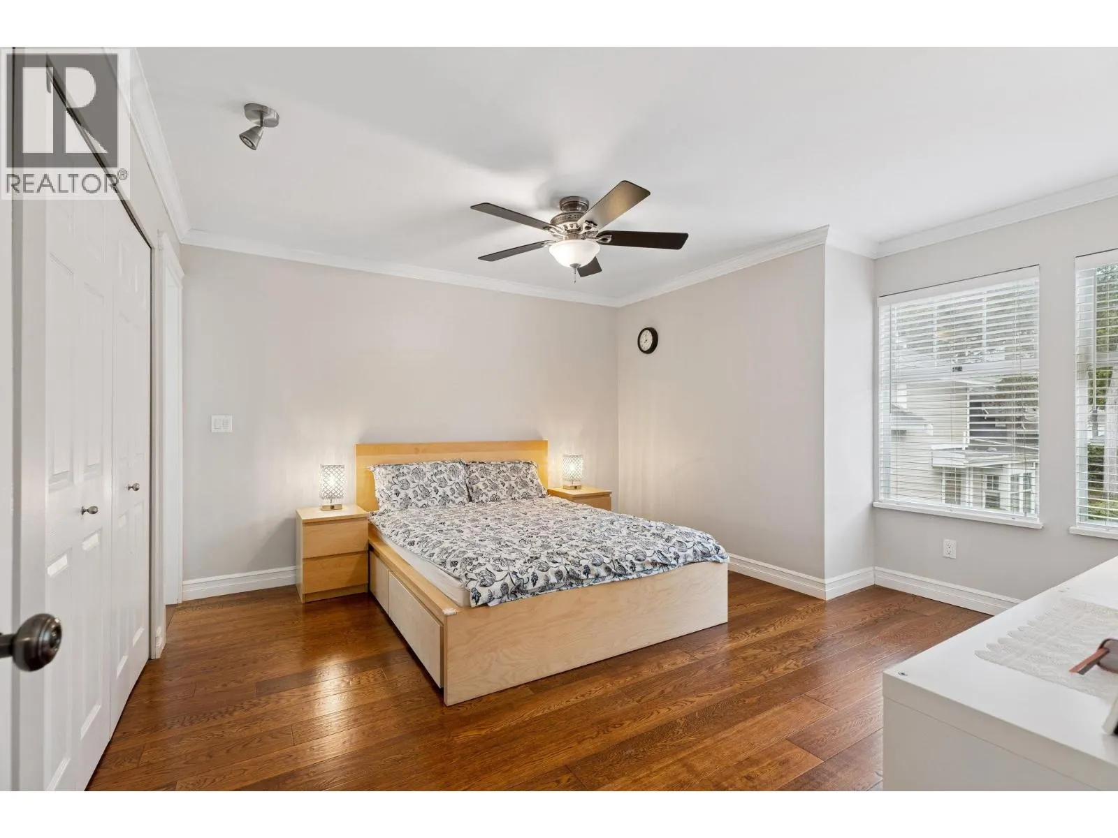 39 1140 FALCON DRIVE