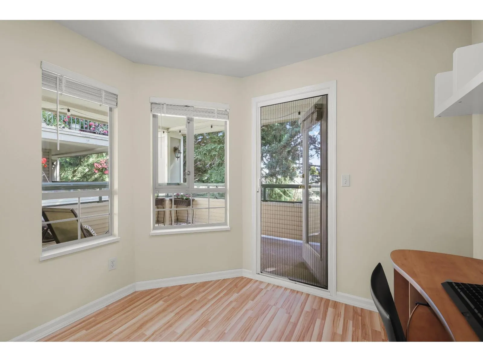 210 22025 48 AVENUE