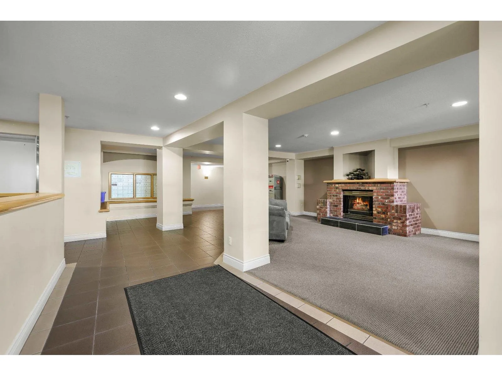 210 22025 48 AVENUE
