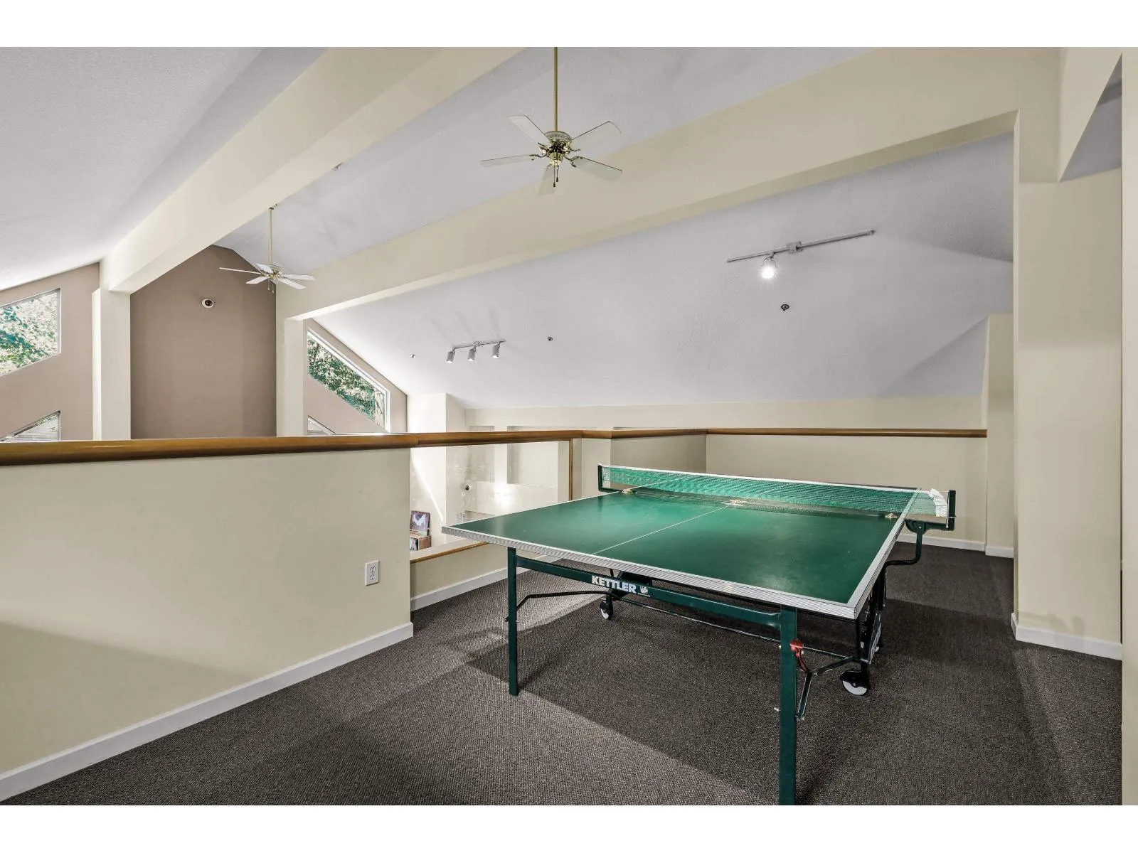 210 22025 48 AVENUE