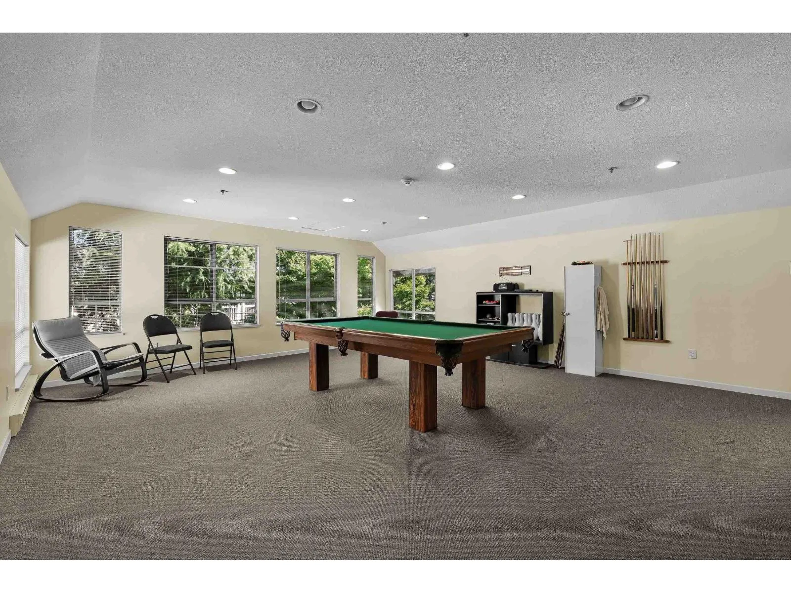 210 22025 48 AVENUE