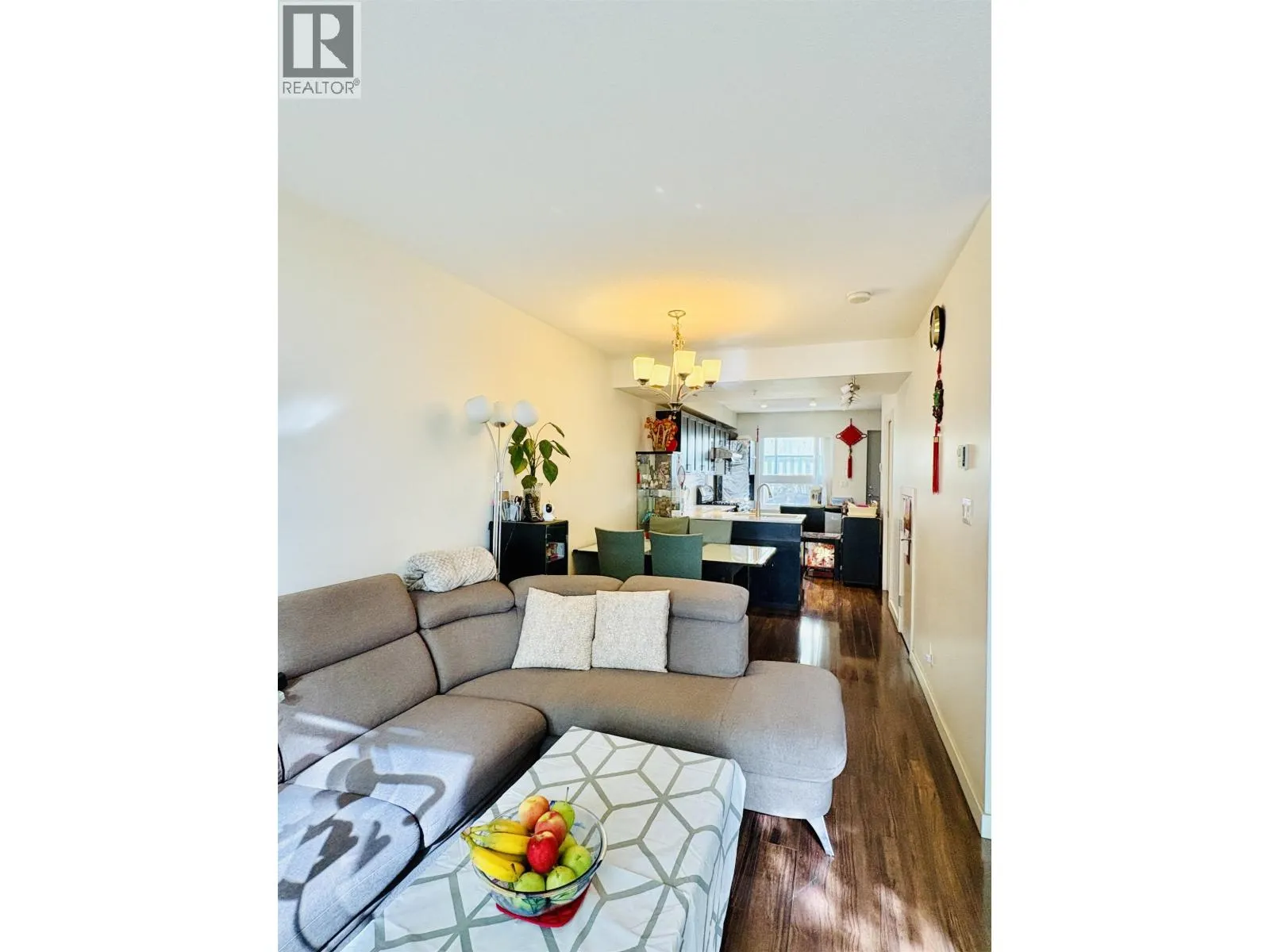 4886 ELDORADO MEWS