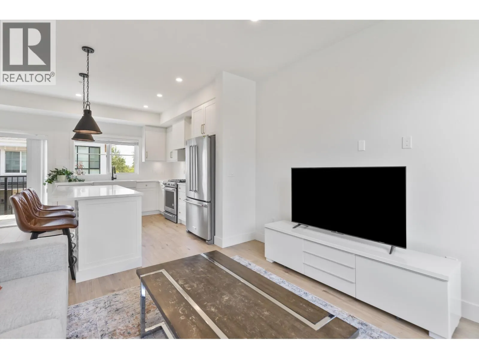 22 23183 136 AVENUE