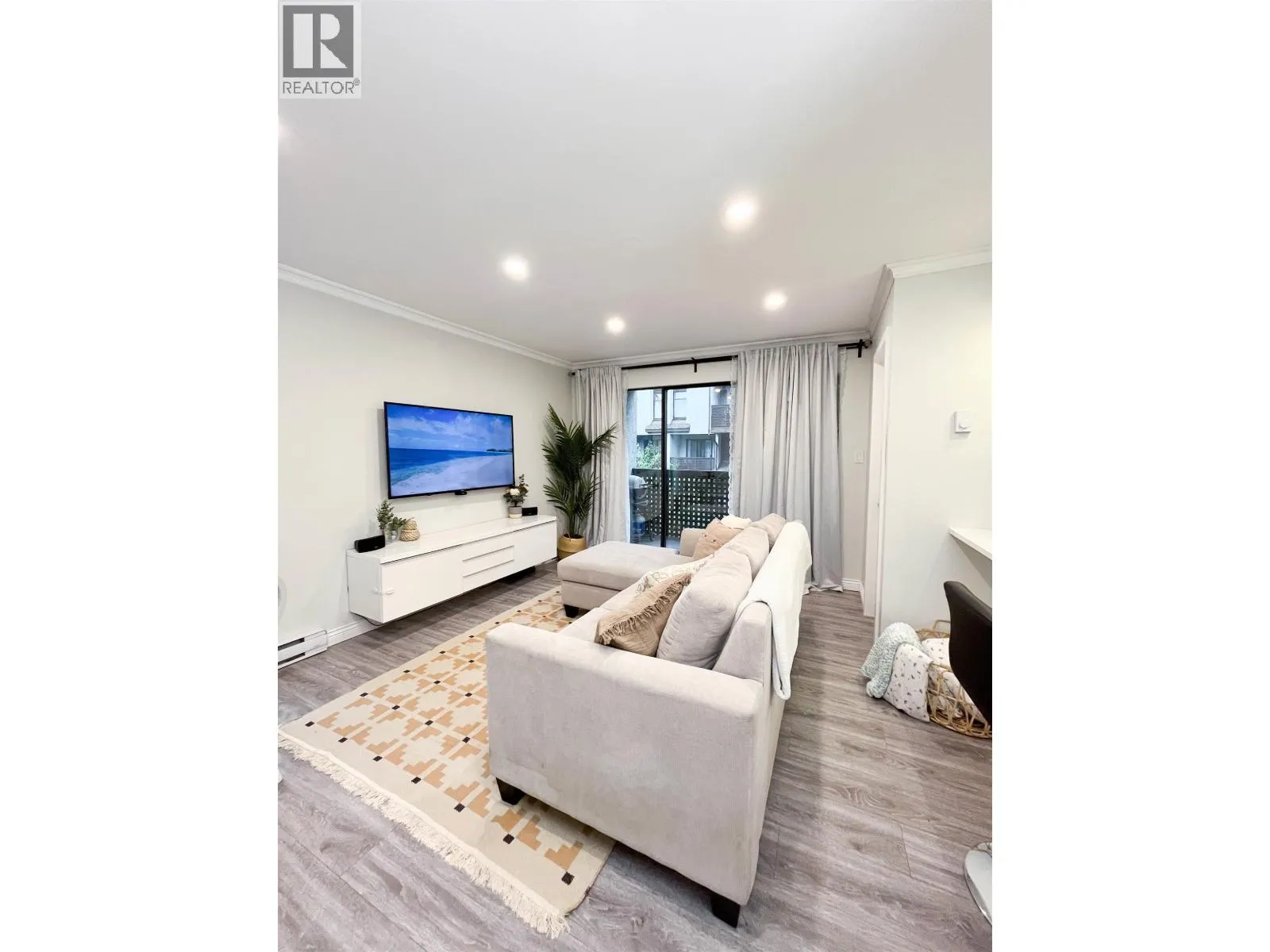 19 365 GINGER DRIVE