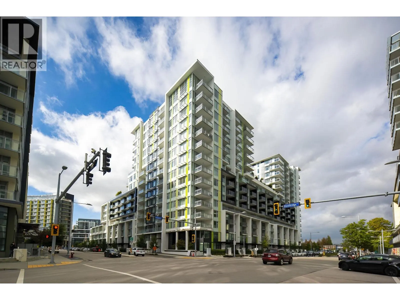809 8699 HAZELBRIDGE WAY