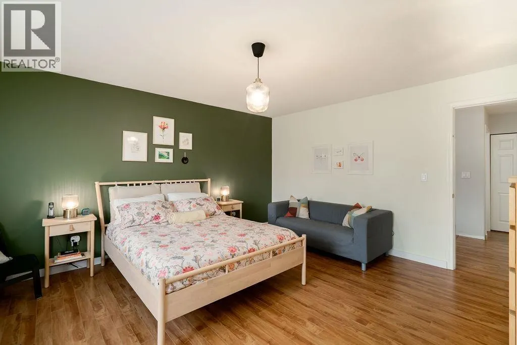 23801 KANAKA WAY