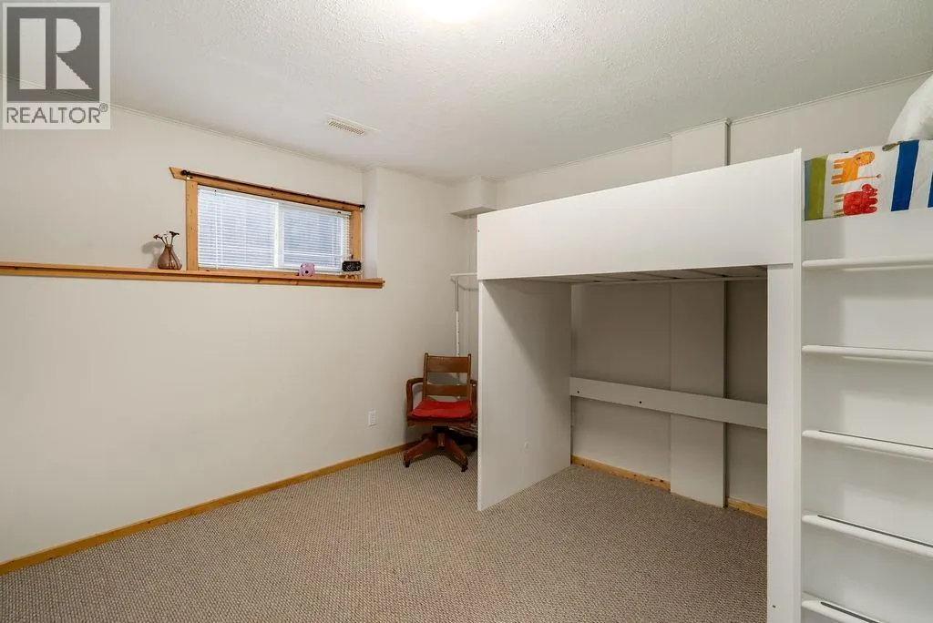 23801 KANAKA WAY