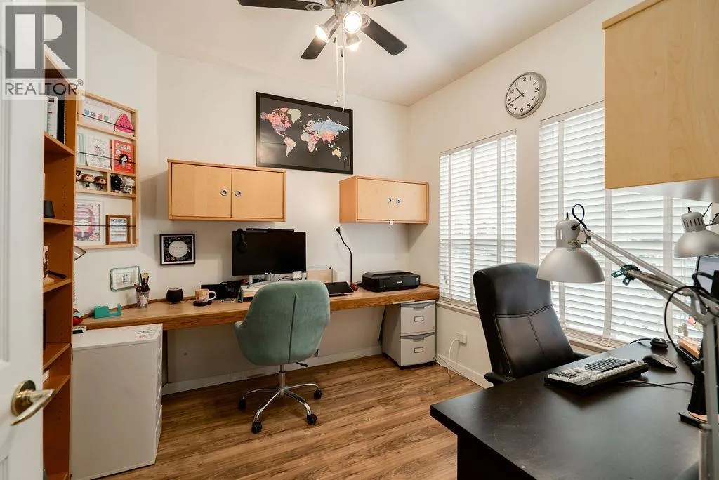 23801 KANAKA WAY