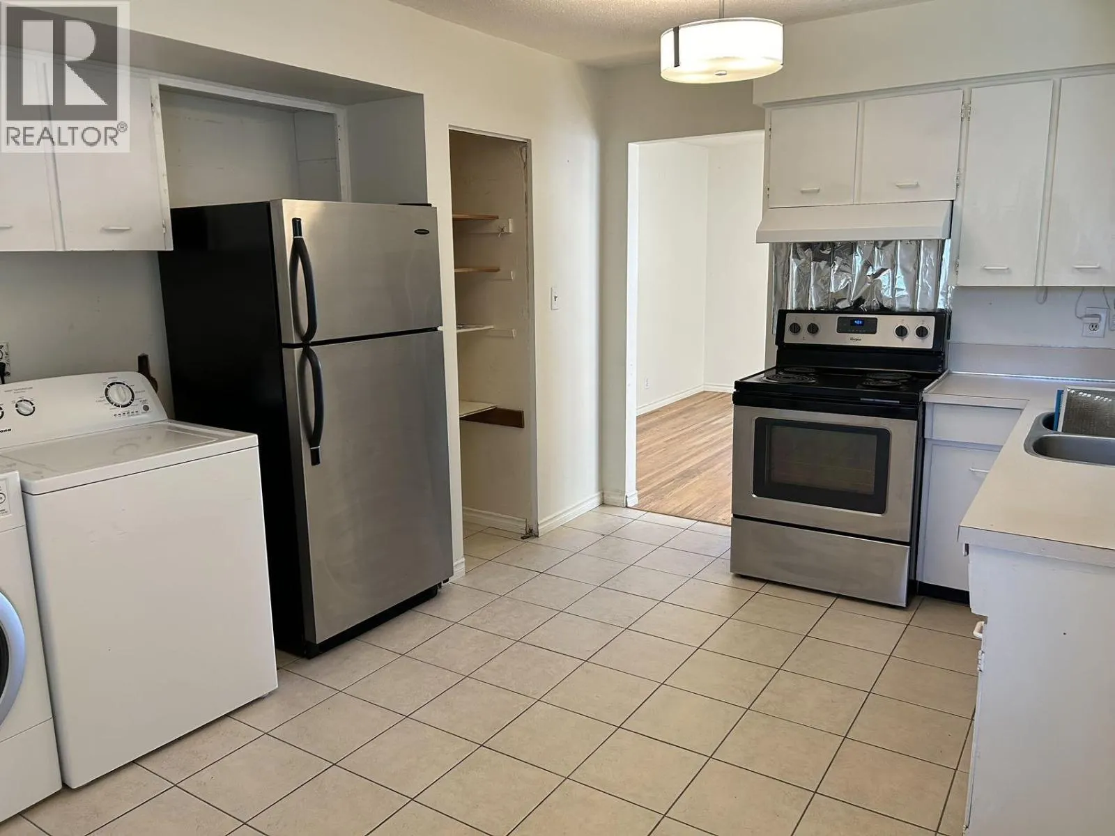 8427- 8431 SHAUGHNESSY STREET