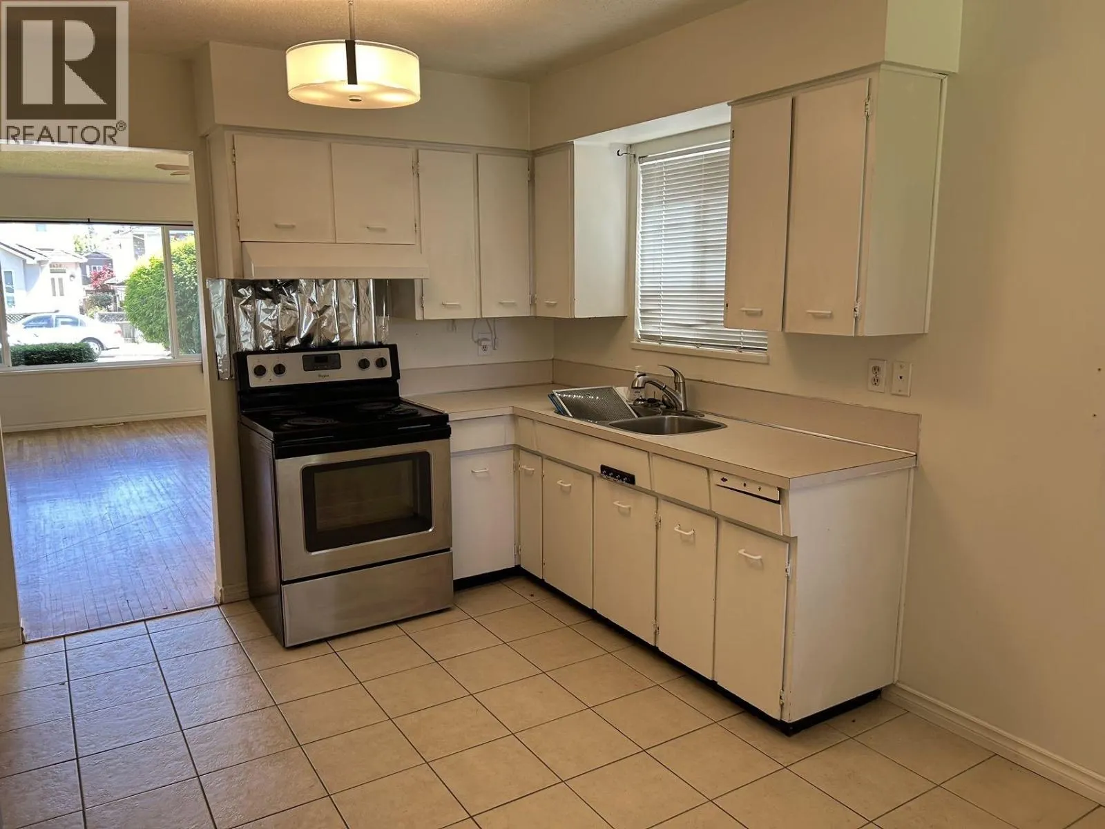 8427- 8431 SHAUGHNESSY STREET