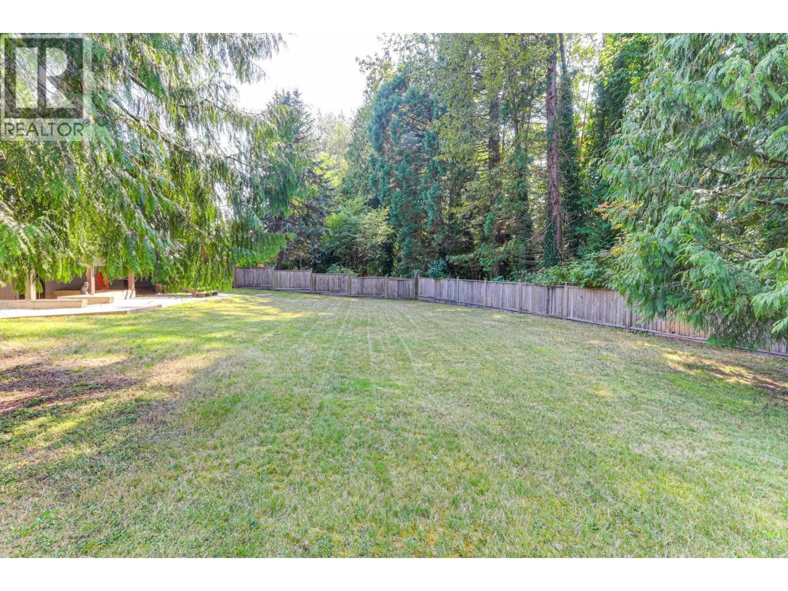 7873 WOODHURST DRIVE