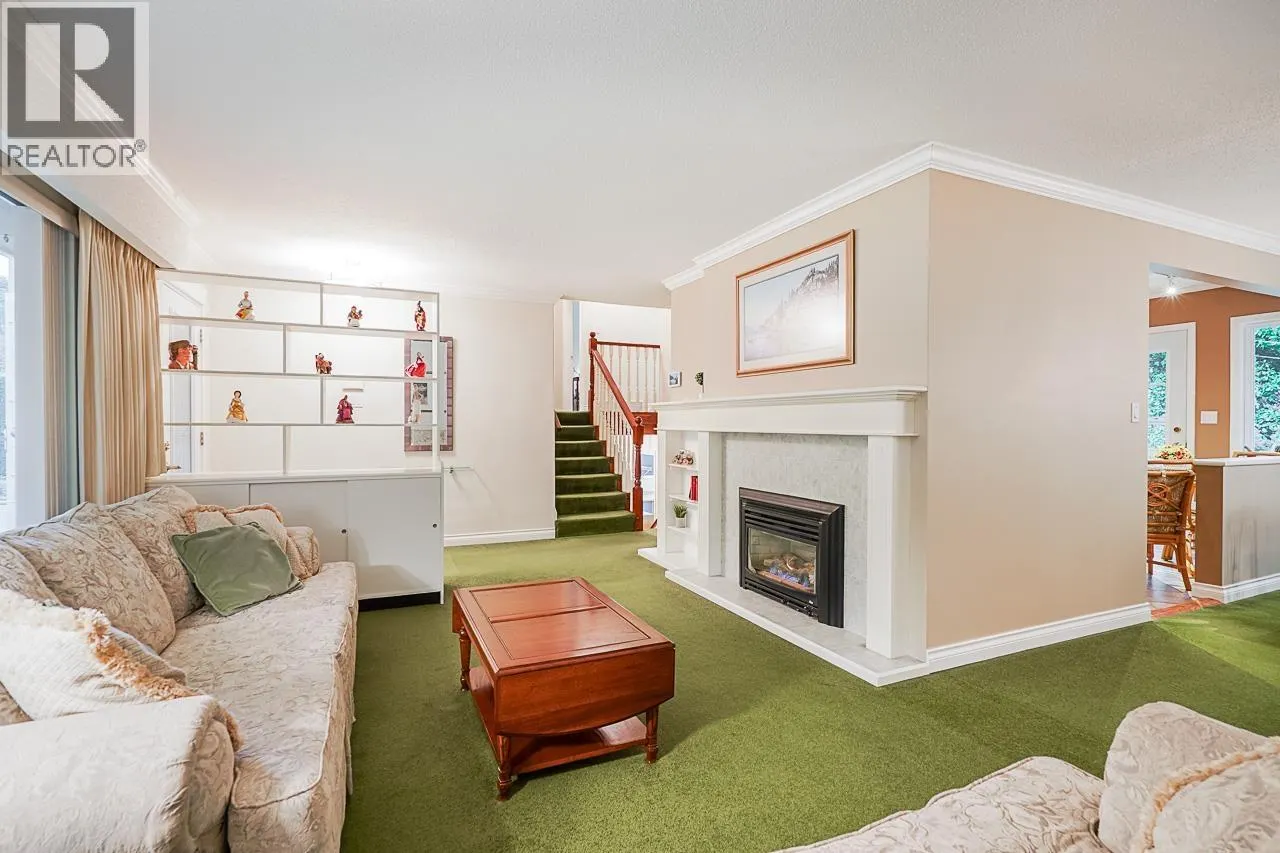 2168 BERKLEY AVENUE