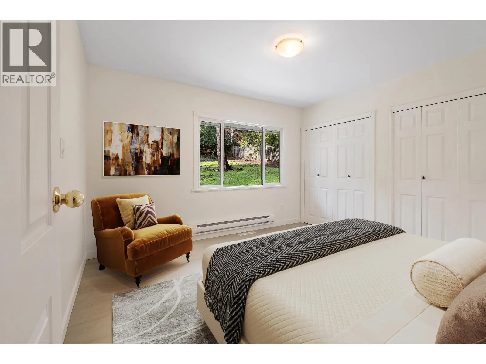441 SOUTHBOROUGH DRIVE