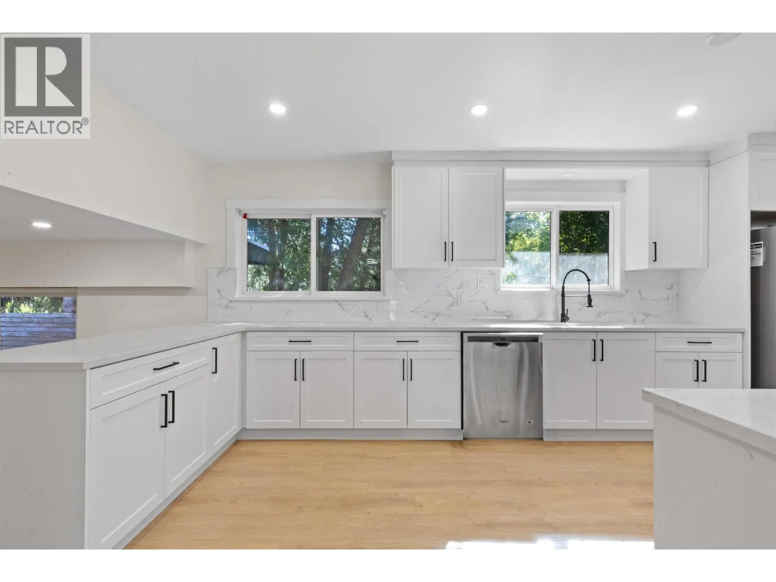 20306 116 AVENUE