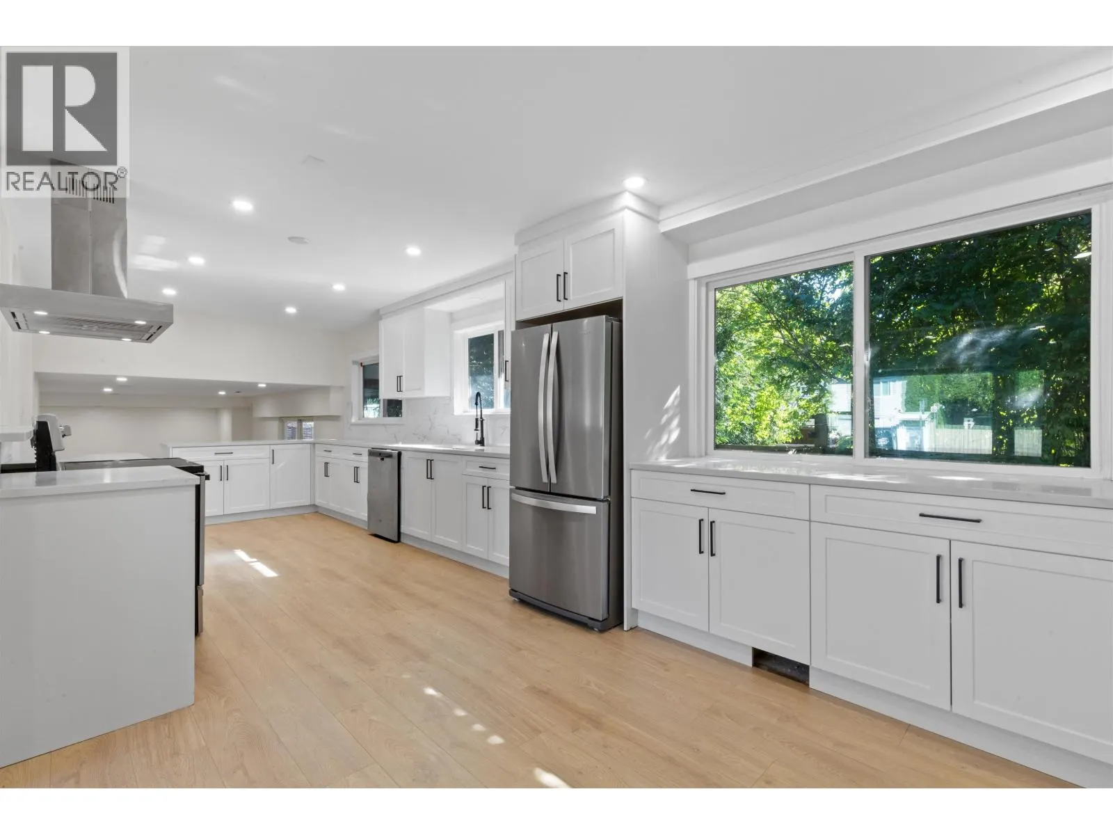 20306 116 AVENUE