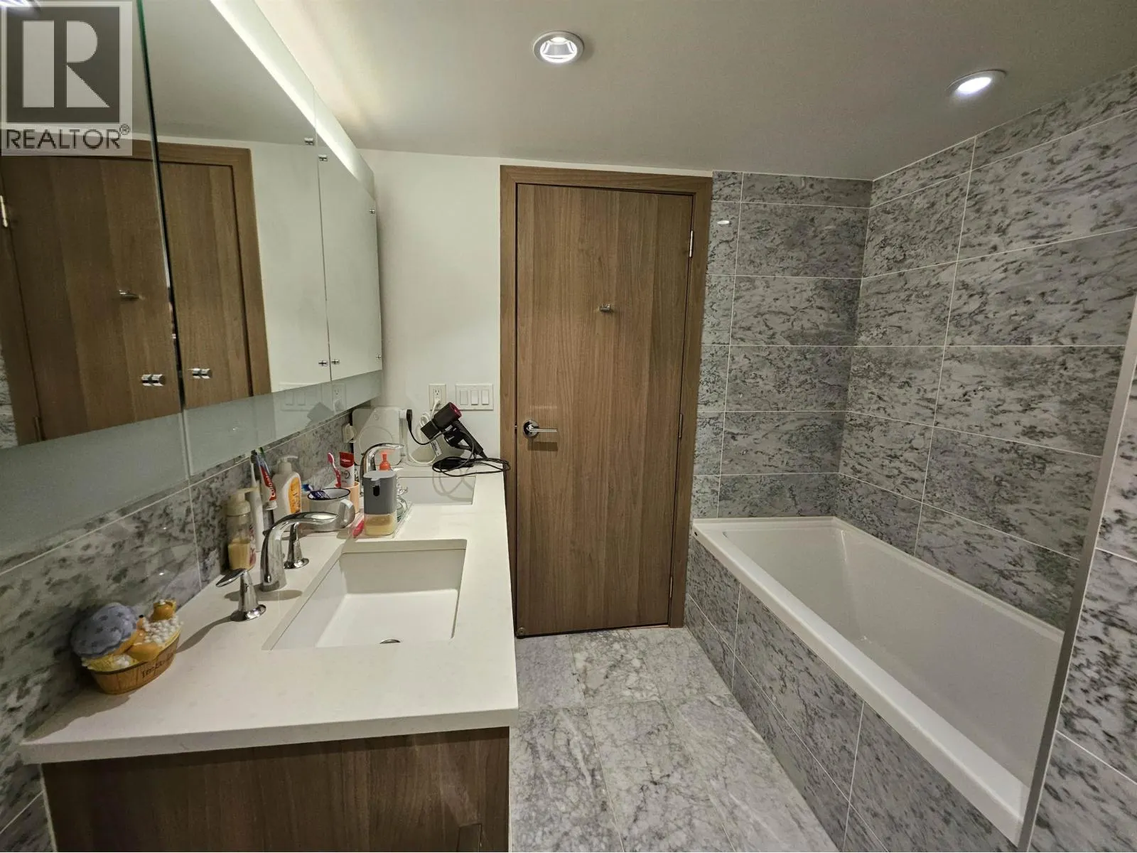 1705 3233 KETCHESON ROAD