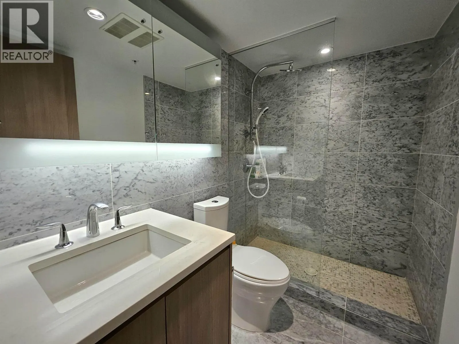 1705 3233 KETCHESON ROAD