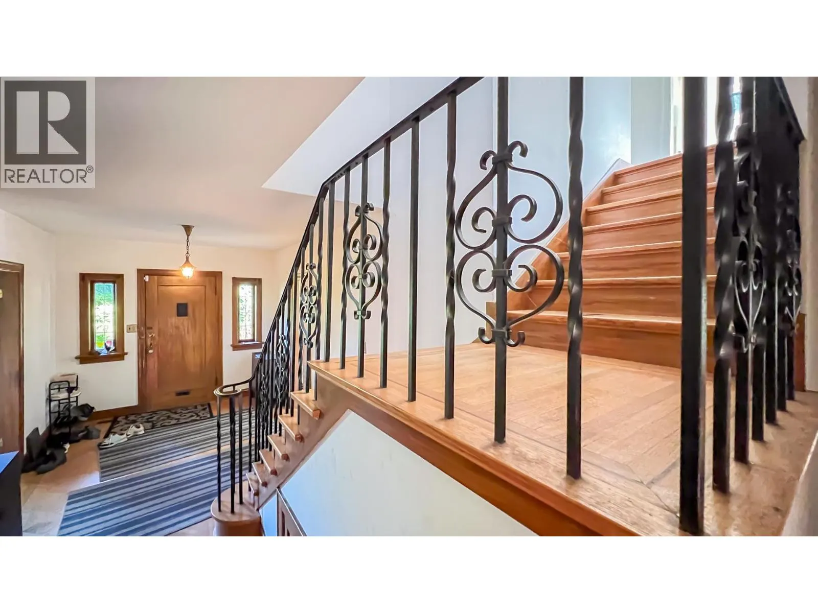 4786 DRUMMOND DRIVE