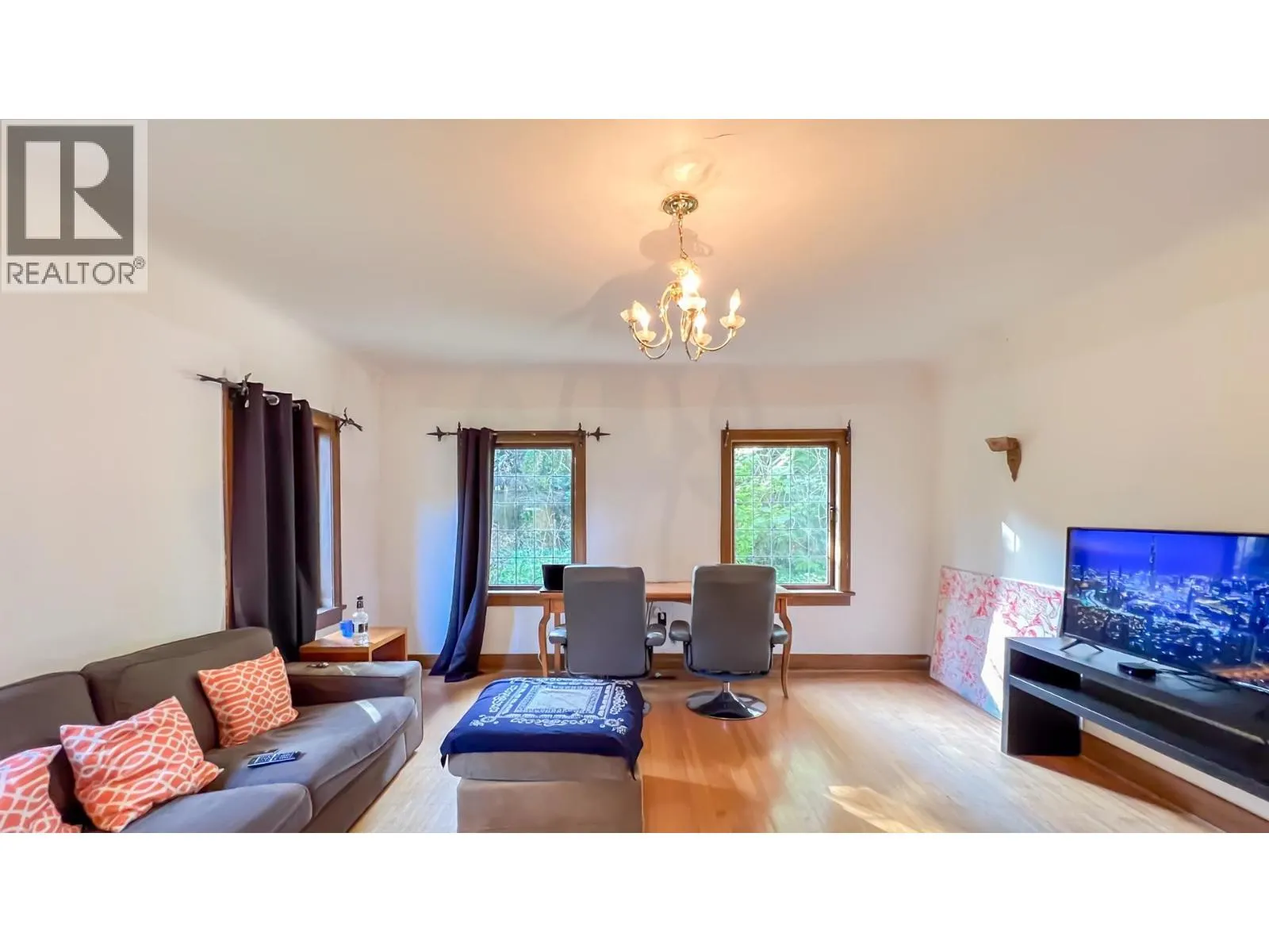 4786 DRUMMOND DRIVE