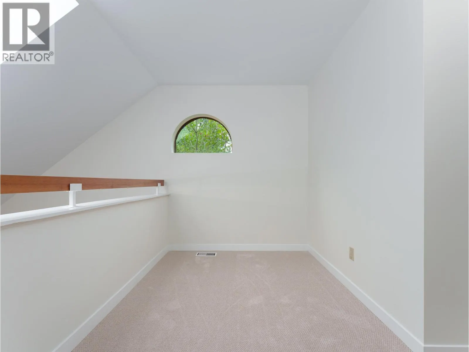 7867 MARCHWOOD PLACE