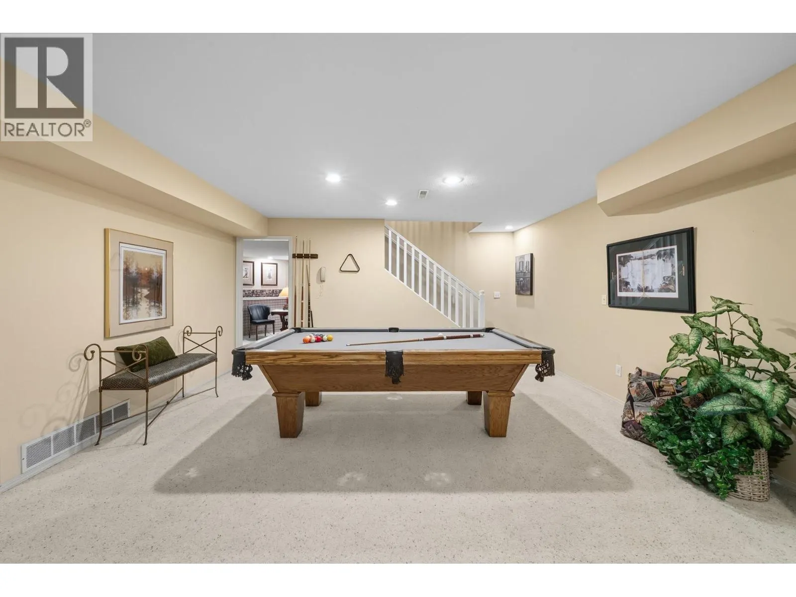 165 101 PARKSIDE DRIVE
