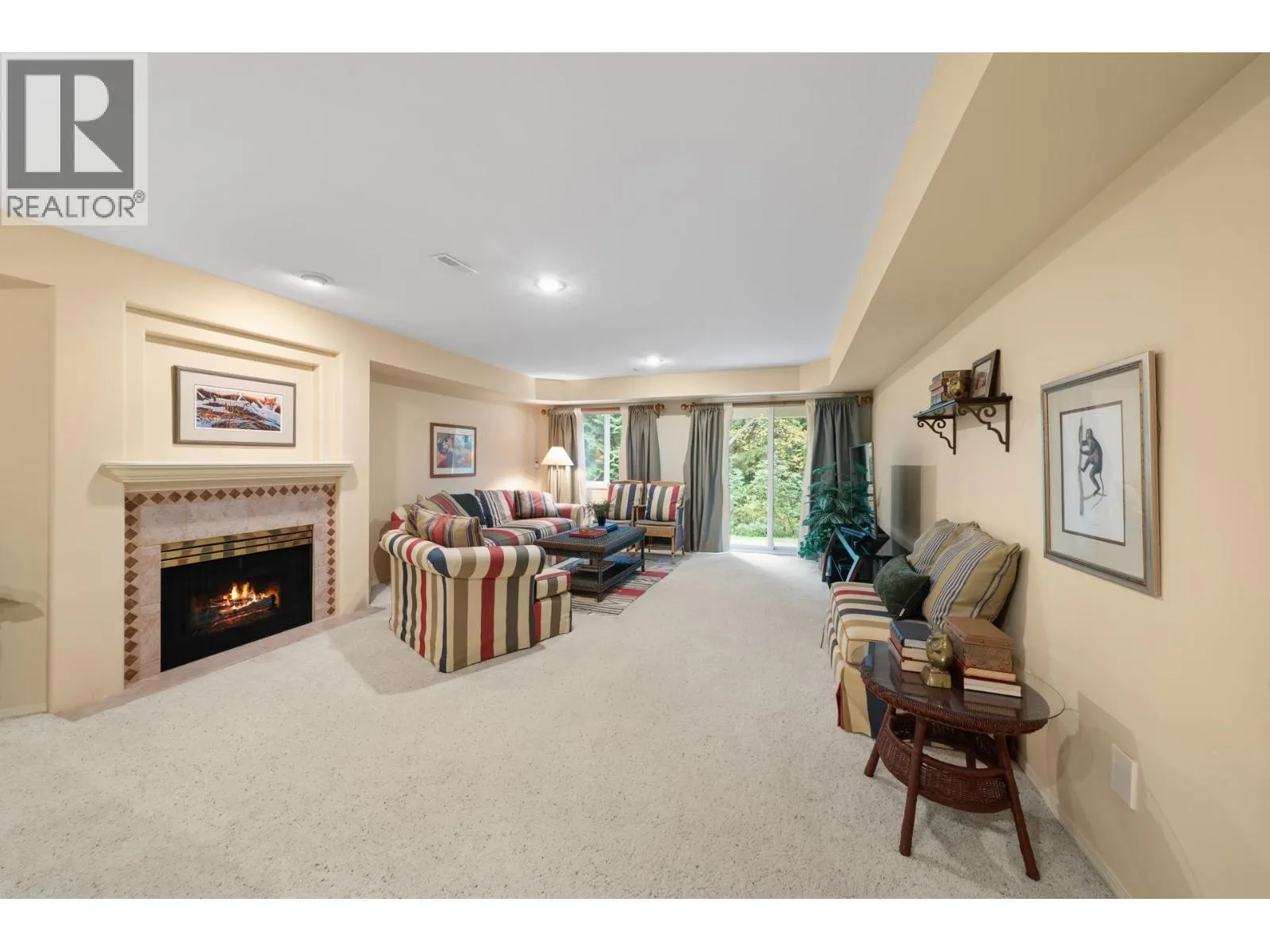 165 101 PARKSIDE DRIVE