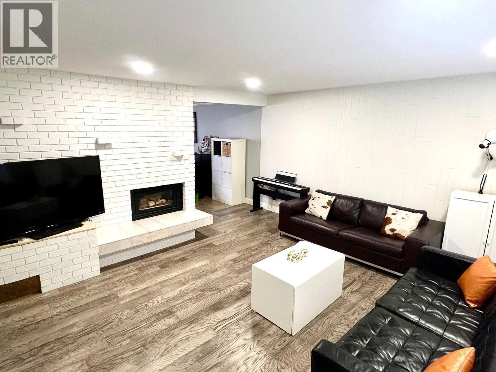 7688 BURGESS STREET