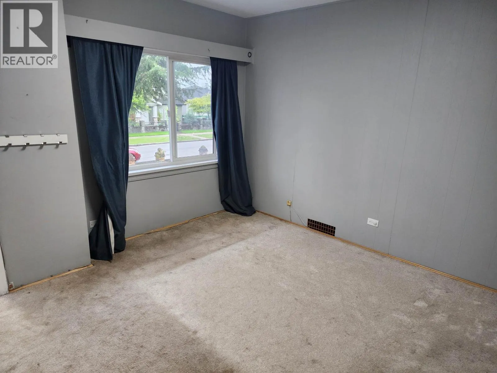 165 E 55TH AVENUE