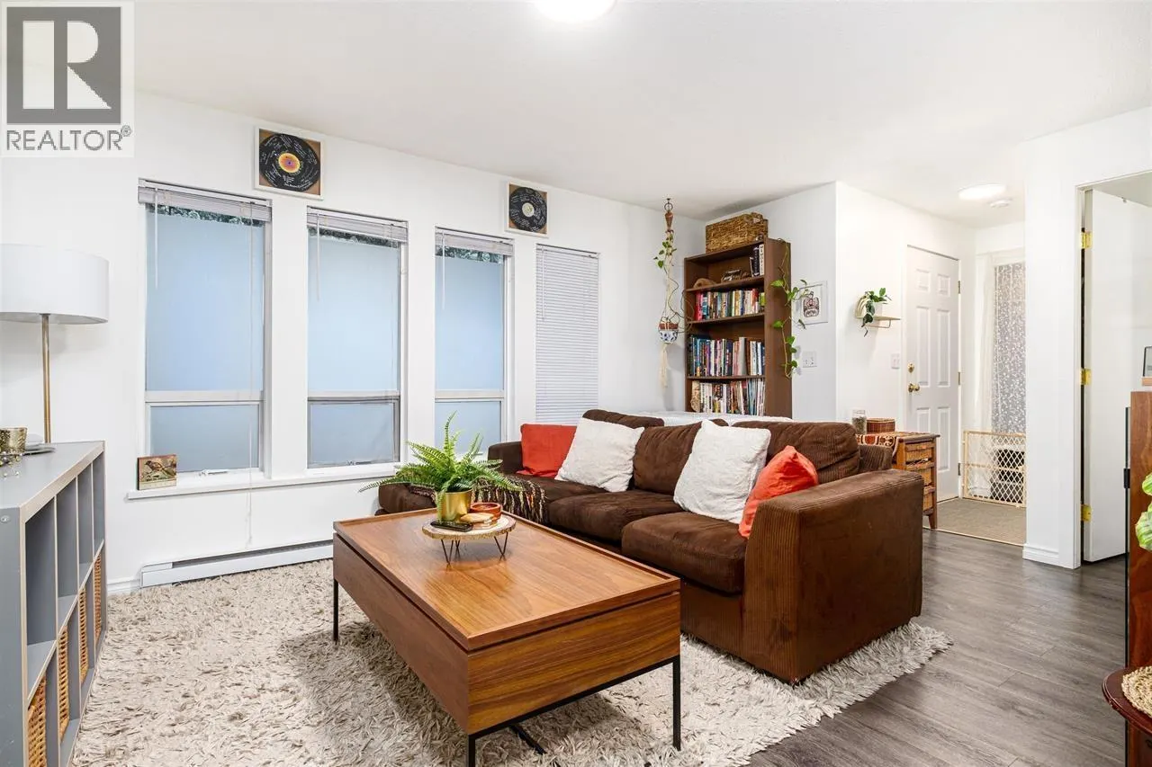 6780 MARINE DRIVE