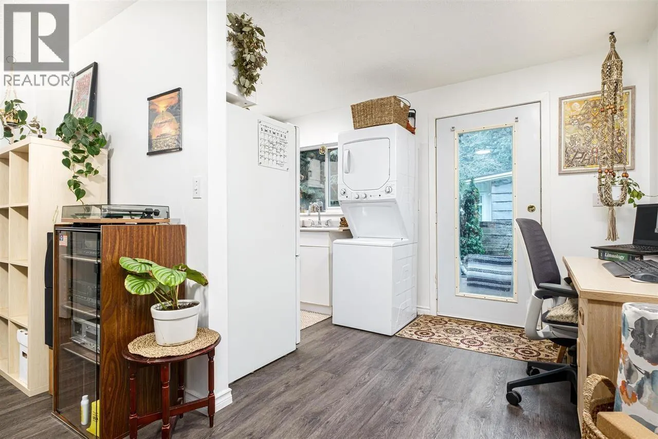 6780 MARINE DRIVE