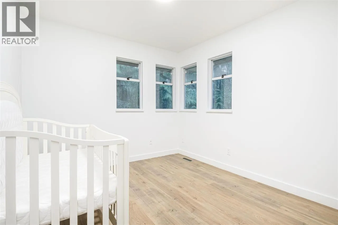 6780 MARINE DRIVE