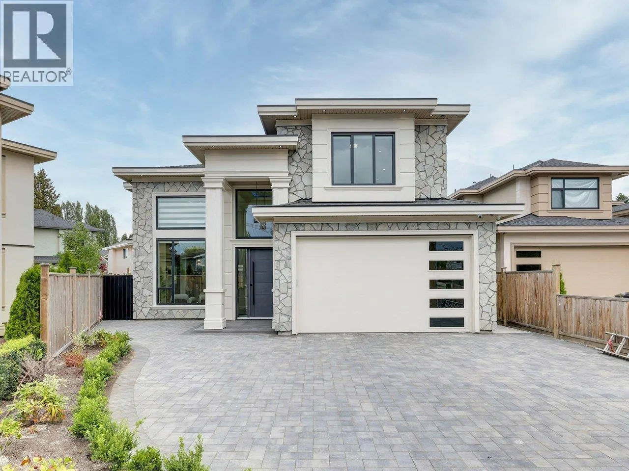 7586 LANCING PLACE