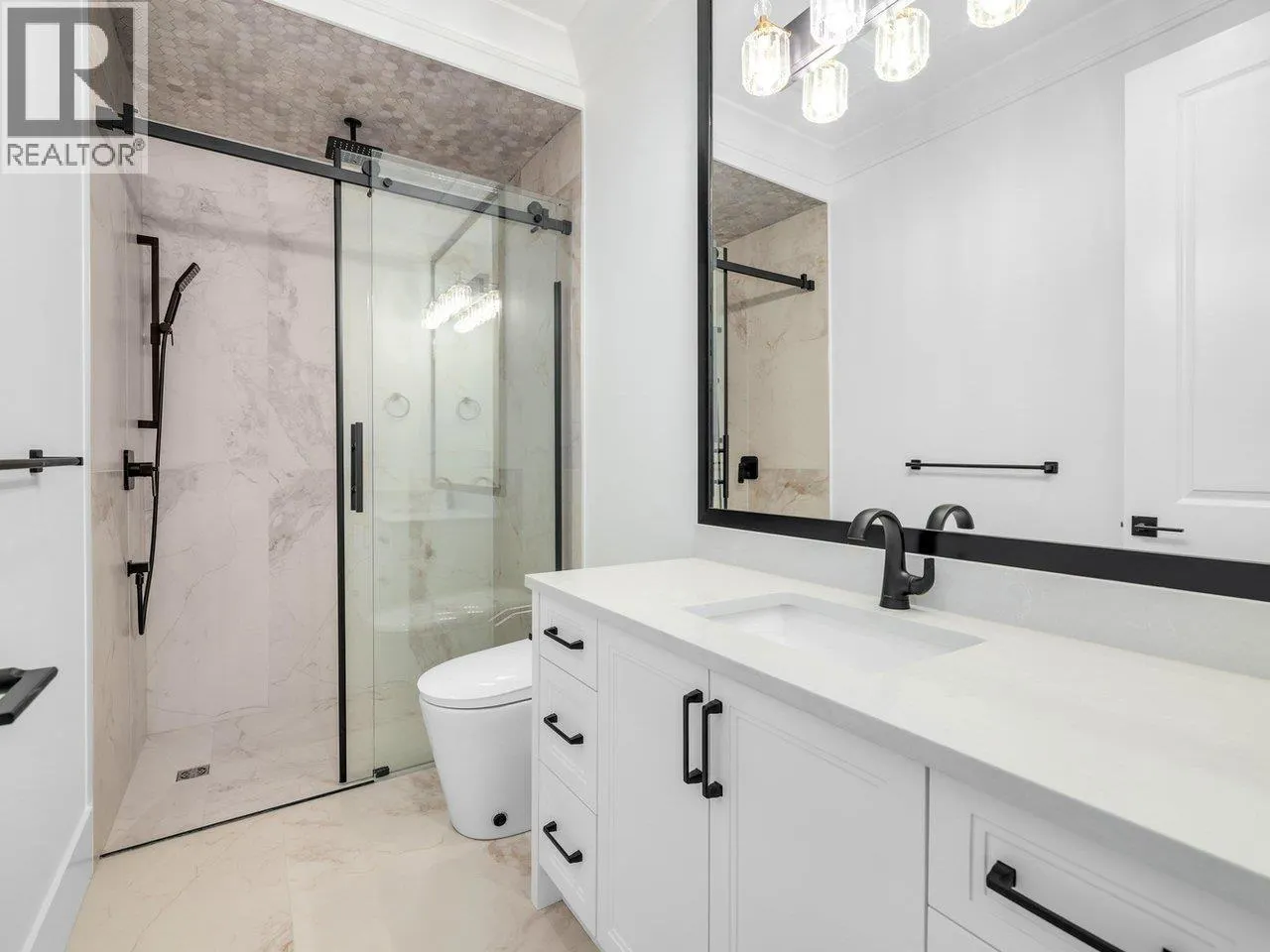 7586 LANCING PLACE
